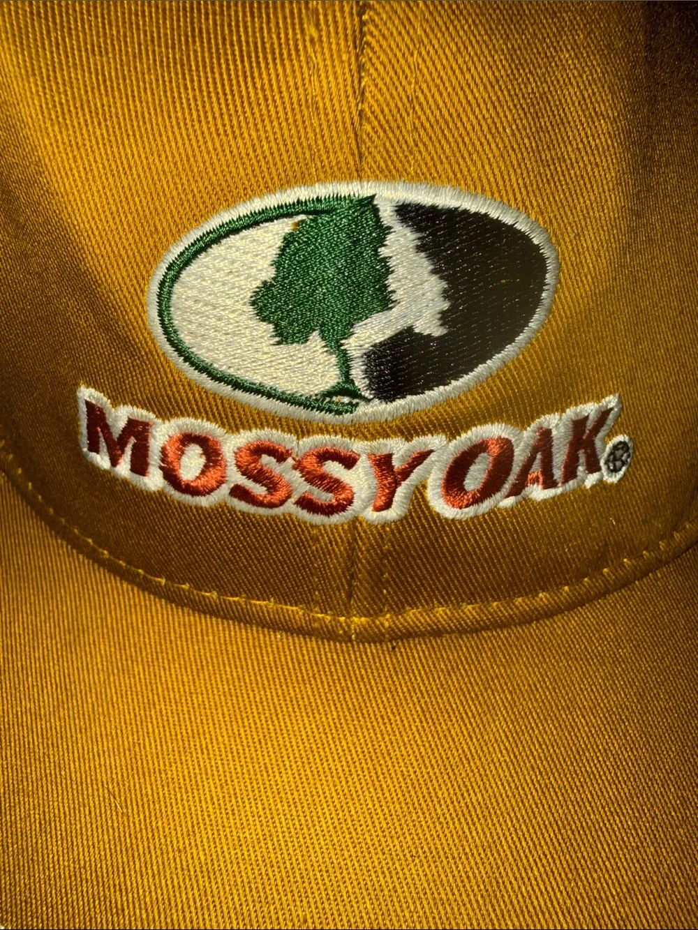 Mossy Oak Kids Mustard Yellow and White Mesh Trucker Hat